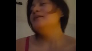 Tante Suci Indonesia Menggoda di Kamar Hotel Ritz Carlton