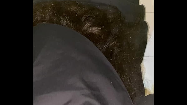 Sekretaris Berhijab Arab yang Menggoda Digoyang di Kamar Mandi Kantor
