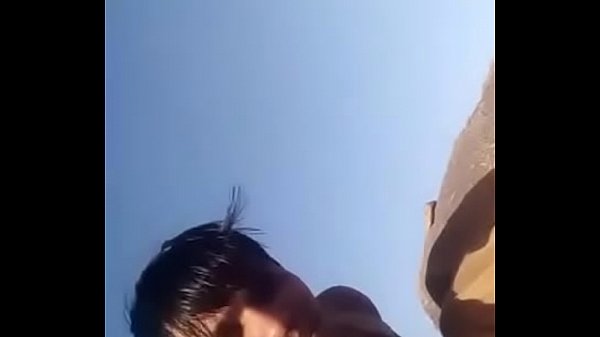 Gadis desa India panas dalam adegan dewasa