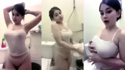 Mandinya Bayi Seksi yang Bikin Nafsu Bergelora