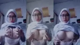 Nurul Maisarah, Si Jilbab Putih dengan Payudara Montok Menggoda