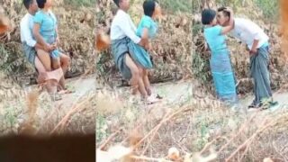 Pasangan Nepal bercinta liar di tempat sepi, rekaman panas di alam terbuka