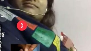 Video panas perbincangan mesra gadis Bengal yang seksi