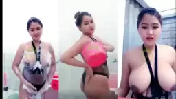 Wiwin Mandi Telanjang Memamerkan Payudara Besar