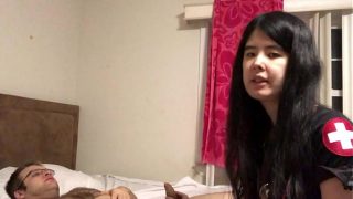 Dokter Seksi Asia Alexandria Wu Menggoda di Ruang Gawat Darurat