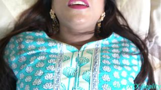 Valentine ka mazedaar Indian XXX anubhav, garam-garam Hindi mein