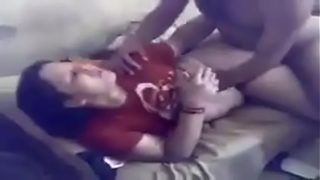 Pasangan Desi Bercinta dengan Penuh Gairah