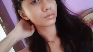 Gadis desai bugil foto diri sendiri
