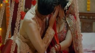 Gairah Malam Pertama Pasangan India di Ranjang Pengantin