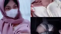 Hijab Seksi Menggoda, Pantat Montok Bergoyang Menggairahkan