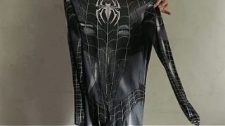 NGENTOT HABIS-HABISAN SAMA CEWEK COSPLAY SPIDERMAN HITAM SAMPAI MUNCRAAT BERKALI-KALI DARI MEMEKNYA – FILM PANAS INDONESIA PALING BARU