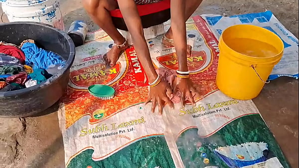 Desi istri desa bugil anal binal, digilir keras sampai menjerit-jerit