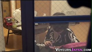 Jari-jari liar lesbian Jepang menggoda