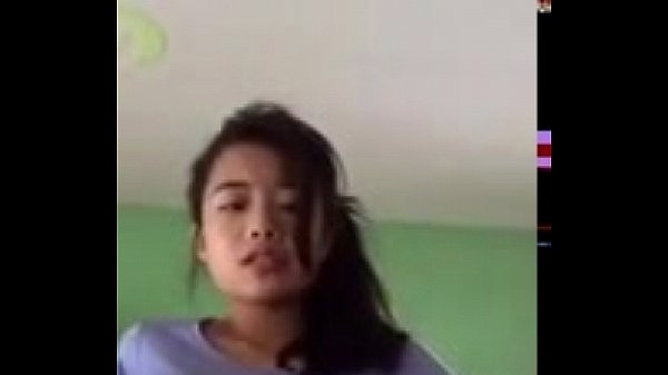 Gadis India panas digilir di ranjang rumah