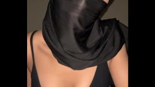 BEST Arab, Muslim, Hijabo BOOBS → Nenen Arab, Muslim, Hijabo Paling Montok Banget Bikin Ngaceng