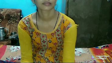 Gadis desa India bikin video mesum sendiri di rumah