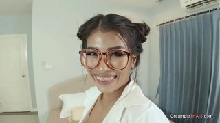 Guru Tua Asia Dihamili Dalam