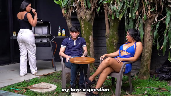Diam-diam, Ibu Mertua Goyang Pacar Anaknya di Belakang – Big Jackson & Lina Henao