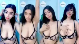 Ica pake bikini seksi goyang bikin kontol tegang.