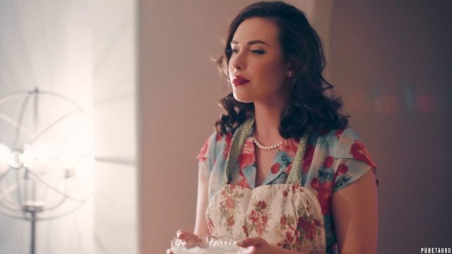Ngentot Liar Pulang Kampung Bareng Whitney Wright & Casey Calvert