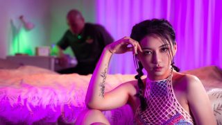 Tim TeamSkeet, cewek Asia keras nge-gas bikin makin basah.