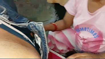 Video bhabhi India ngentot kontol hitam besar, muncrat di mulut, kumpulan semua air mani.