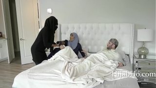 Remaja Berhijab Dibikin Hamil – Violet Myers