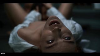 Alien Parasit Otak Ngintipin Cewek Seksi, Sampe Crottt