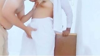 Ngacengin cewek pake seragam, enak banget rasanya.