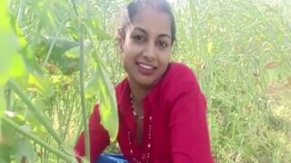 Bhabhi desi minta duit, rela digaruk di luar.