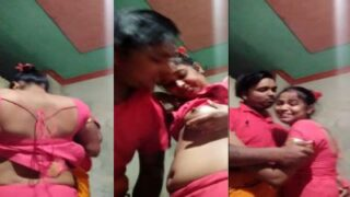 Jija mesum nyedot susu salinya, cewek India bikin greget.