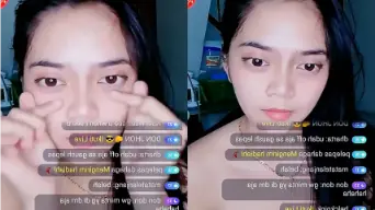 Live Cewek Toge, Bra Udah Dilepas, Puting Kelihatan