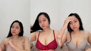 Matcha Macherita Pamer Bra Baru, Bikin Sange Meledak