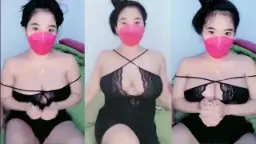 Nonton Babyuh di Live Show Mango, goyangannya bikin meleleh, hot abis!