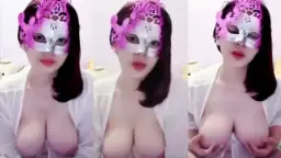 Sari, toket gede mulus, uting basah gemes pengen digoyang.