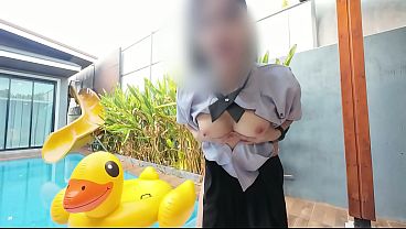 NiNewThai เย็ดแม่ม้าเสี่ยข้างสระ Pool Villa xxx หีโคตรน่าโดน ควยเสี่ยเสียบหีมิดด้ามจนร้องลั่นสวน