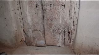 kakak tiri desa ngajak adik tiri ke kamar, ngentot gaya desi India