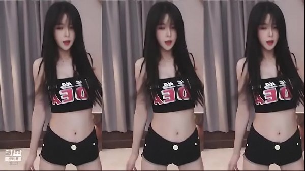 Cô nàng Trung Quốc quằn quại body nóng bỏng cực gợi dục
