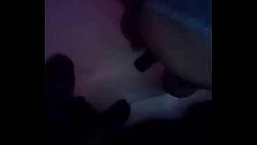 31 tahun janda sange, pusing goyang. Dan akhirnya temennya mabuk crot.