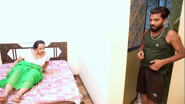 Desi bhabhi lagi ngebut di kasempetan ranjang