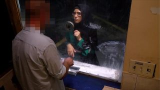WANITA ARAB NAFSU BESAR, NGEBUT DI MOTEL MURAHAN DEMI DUIT