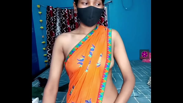 Tonton video seks langsung cewek India, bikin makin bernafsu