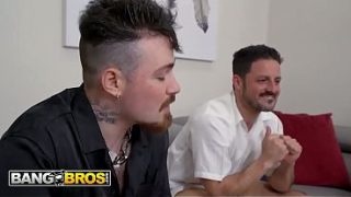 BANGBROS – Cassie Lenoir Yang Seksi Ngasih Bokap Beruntung Ngentot Panas Sampai Muka Penuh Air Mani