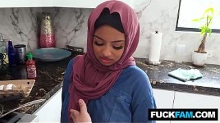 Ebony Hijabi Cewek Belajar Jadi Nakal Hadiya Honey, Allen Swift