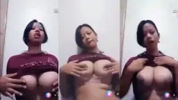 Goyang Susu Mulus Live, Siap Remas Sampai Basah