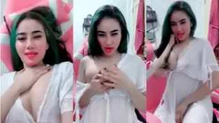 Mei Yien Lagi Live, Keponakan Ngintip Sambil Coli
