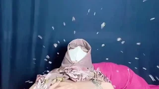 Narrow pussy fountain