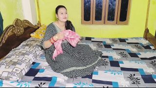 Desi ibu tiri ngewe sama anak tiri, full energi gila