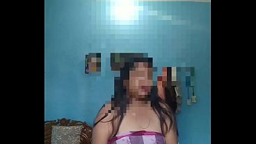 Nonton video stepmom sange India, intro nakal bikin makin pengen.