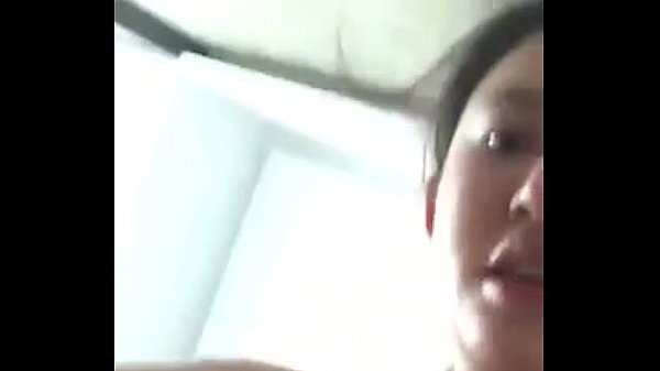 Lo liatin gue dari sudut pandang bocah cina, bikin lo pengen ngewe